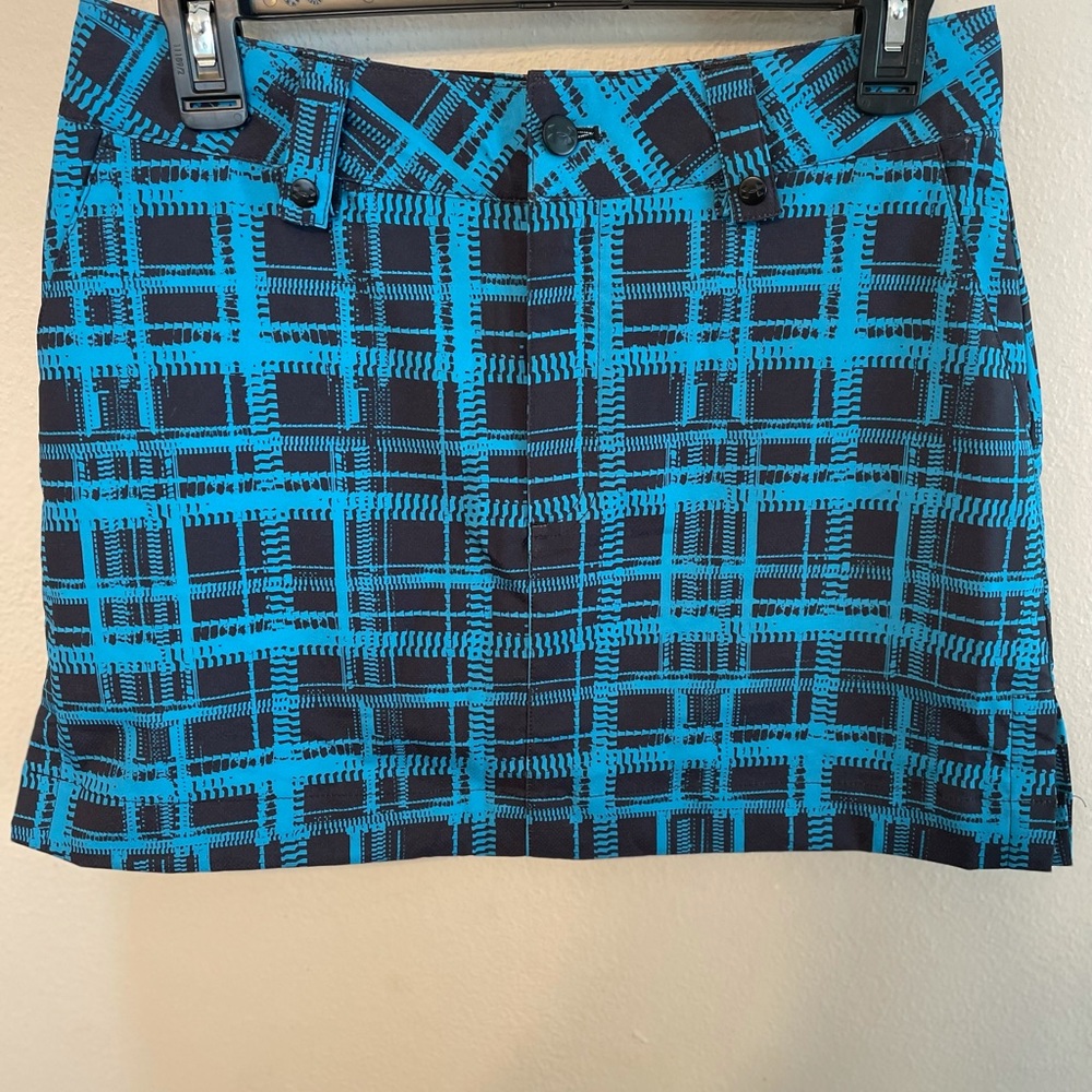 Under Armour plaid athletic skirt skort size 4